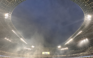 パリの試合で親孝行