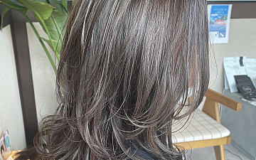 越谷美容室 ナチュラルハイライト