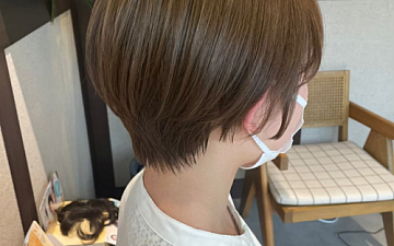 今の季節にぴったり ! マロンカラー♪♪いかが