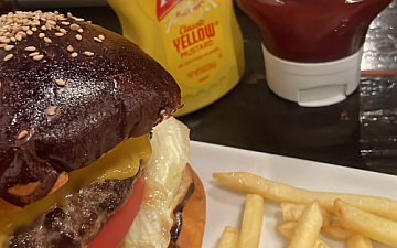 ハンバーガー!